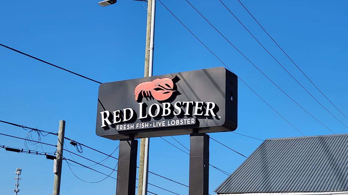 The Red Lobster restaurant at 1270 Knox Abbott Drive in Cayce has closed, per court filings and signage on the door.