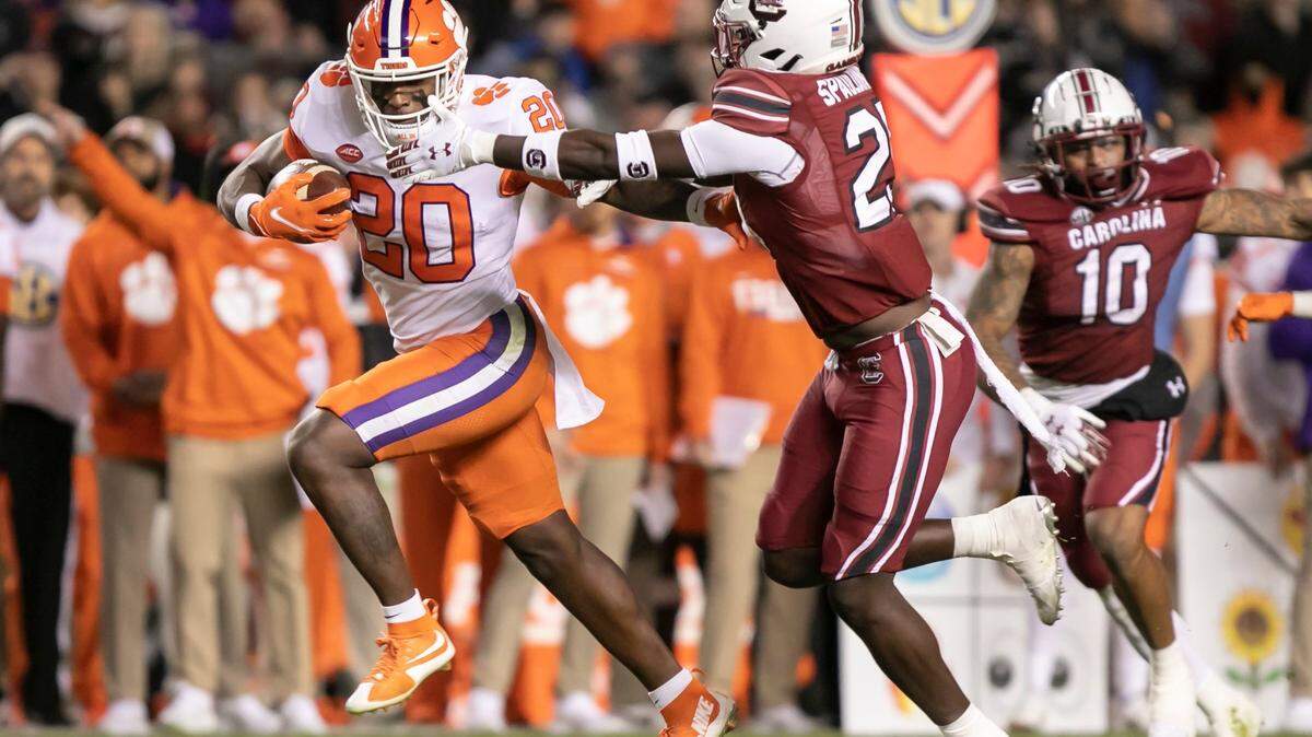 Kobe Pace of Clemson defends against the tackle of David Spaulding during the Gamecocks’ game against Clemson at Williams-Brice Stadium on Saturday, November 27, 2021.
