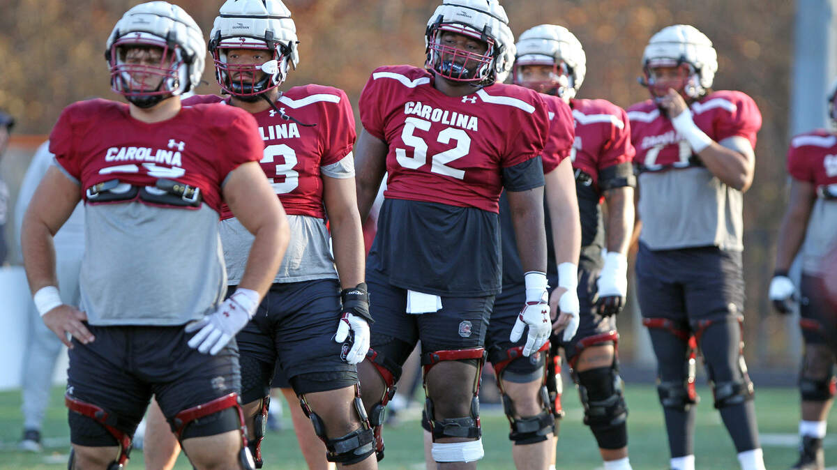 South Carolina’s Jaylen Nichols (52) during Monday’s bowl practice at Charlotte Christian School.