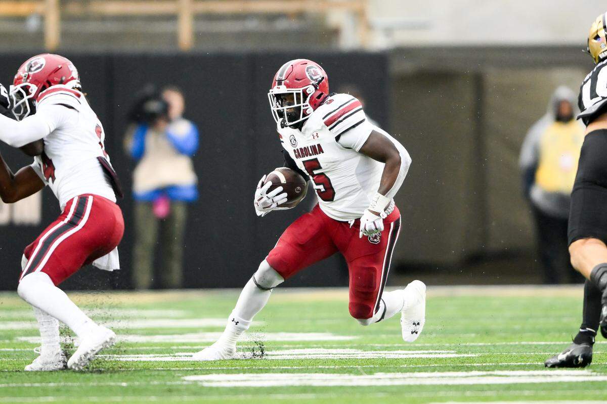 South Carolina Gamecocks running back Raheim Sanders (5) runs the ball against the Vanderbilt Commodores during the first half at FirstBank Stadium.