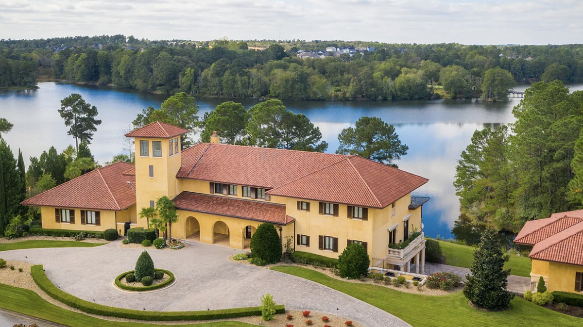 This house, listed for $4.5 million, incudes five bedroom and 10 bathroom.