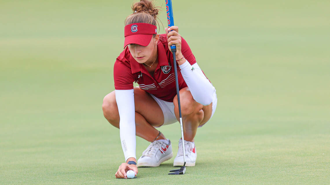 South Carolina reloads, remains among best in women’s golf