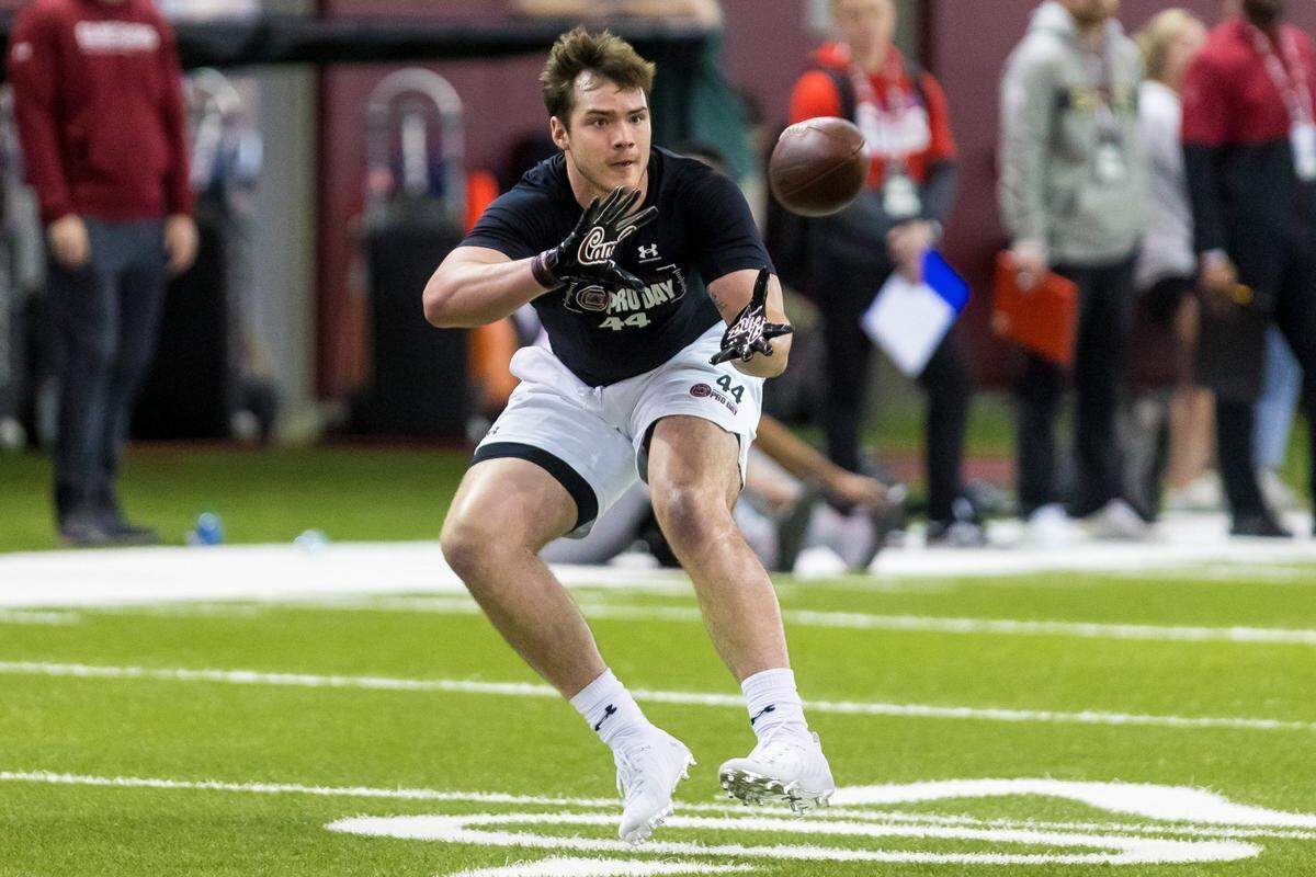 South Carolina Gamecocks tight end Nate Adkins (44) runs after a reception during USC Pro Day March 13, 2023.