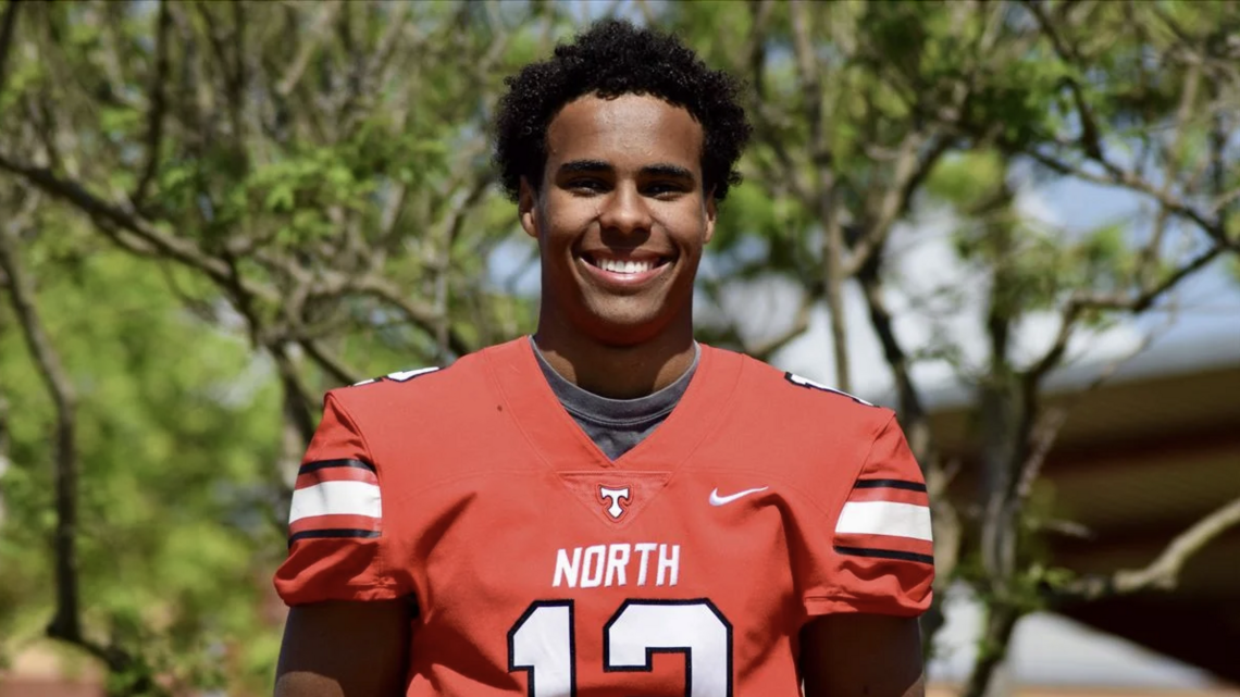 Four-star corner from Georgia commits to South Carolina football