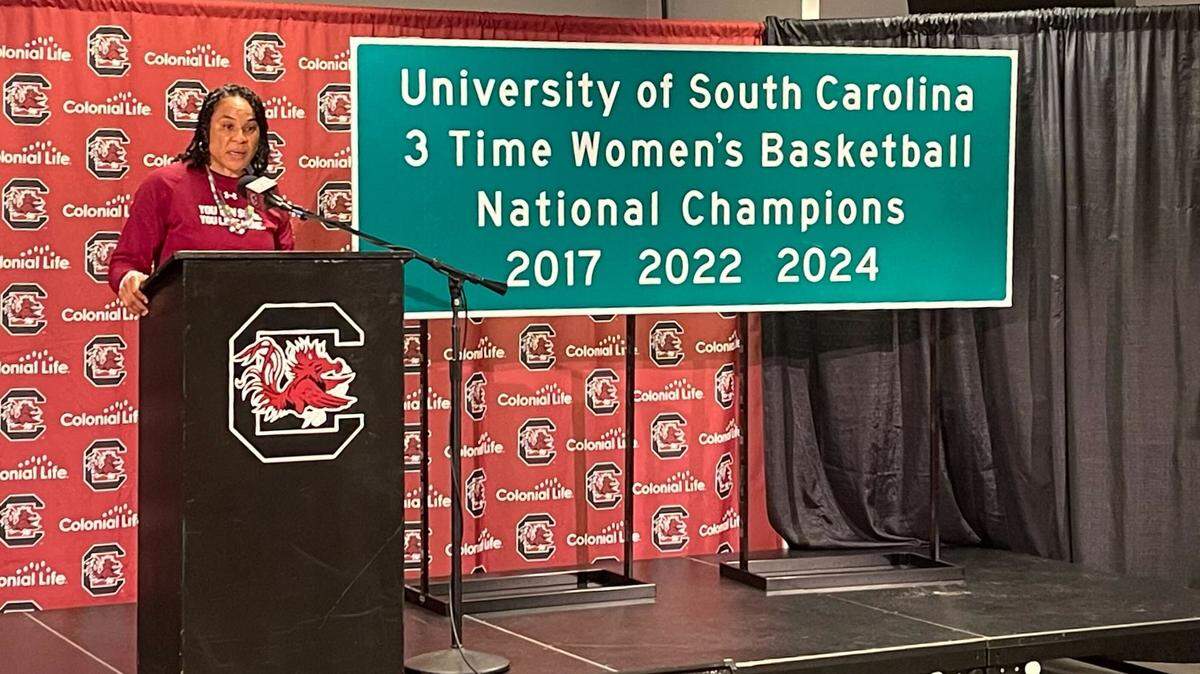 South Carolina women’s basketball coach Dawn Staley speaks at the unveiling of new road signs commemorating her team’s third national championship Tuedsday, Aug. 27, 2024 at Colonial Life Arena