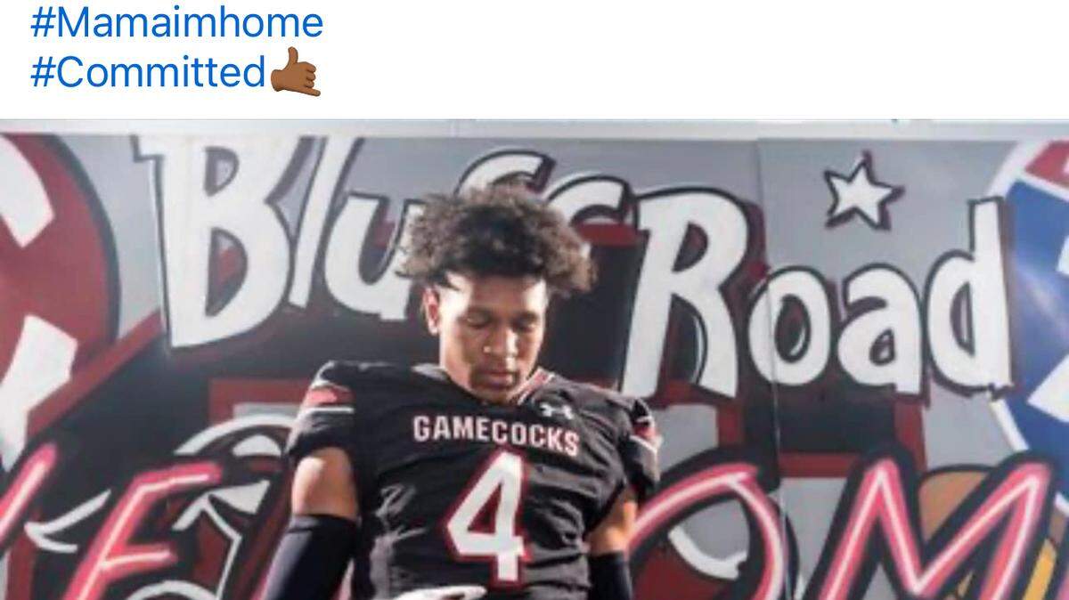 Three-star Class of 2025 Abbeville High School safety Damarcus Leach committed to South Carolina football on Wednesday