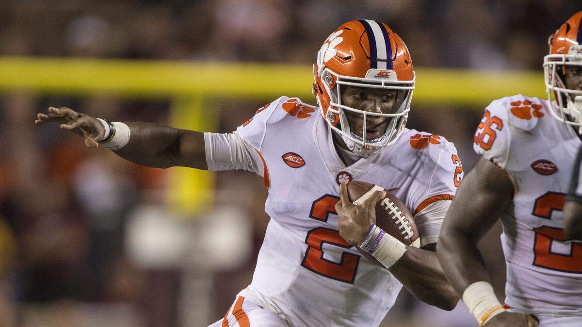 Former Clemson quarterback Kelly Bryant is set to visit Arkansas this weekend.