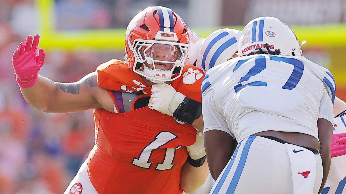 Clemson defensive tackle Peter Woods (11) fights his way through the SMU offensive line during second-half action in Clemson, S.C on Saturday, Oct. 18, 2025.