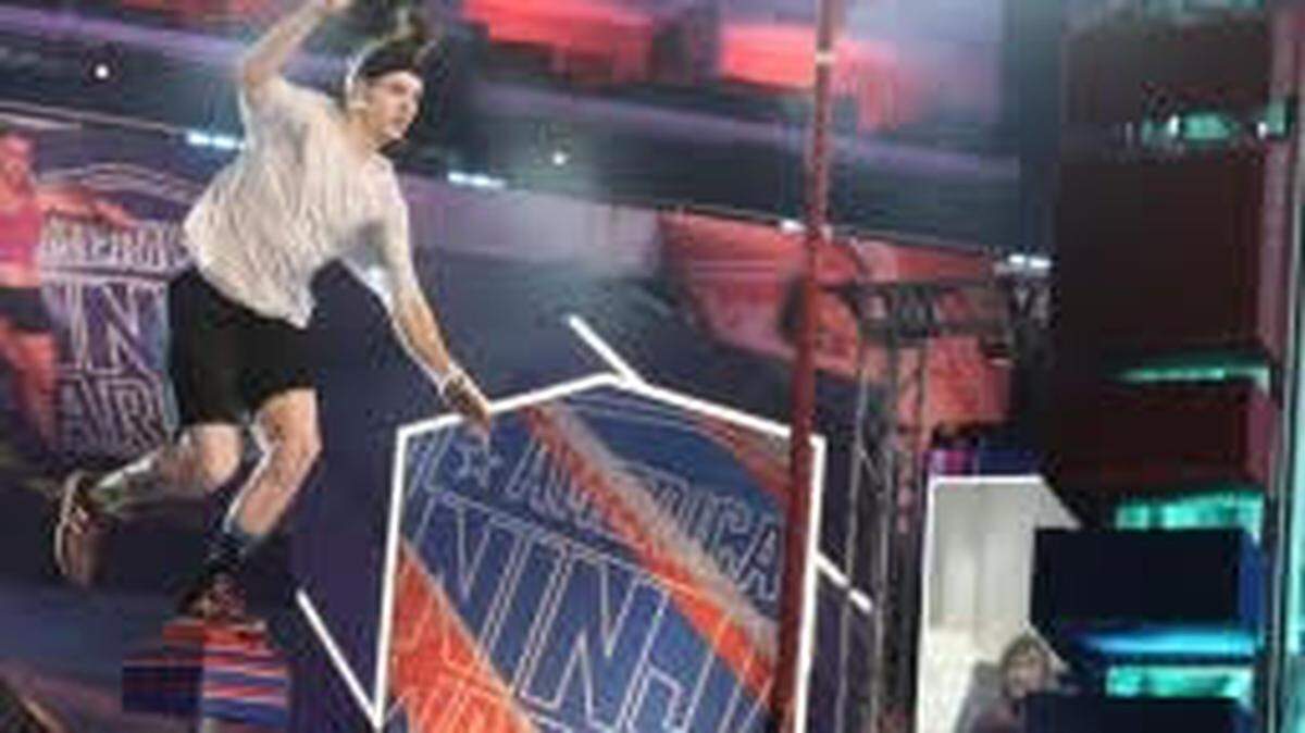 Bob Reese tackles “shrinking steps” on this season’s “American Ninja Warrior.”