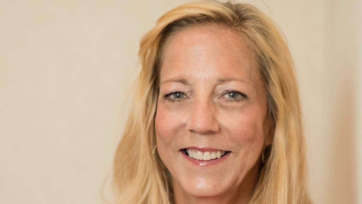Vicki Ringer is Director of Public Affairs for Planned Parenthood Votes South Atlantic.