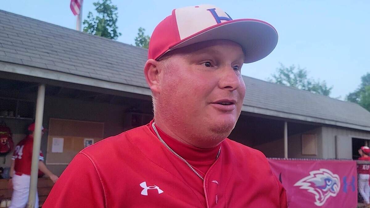 Hammond baseball coach Chris Braciszewski