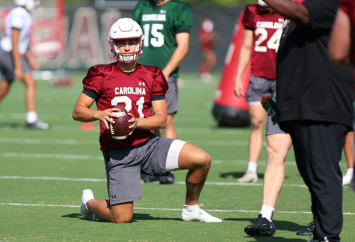 South Carolina football's Max Kelley during an August 2025 preseason practice.