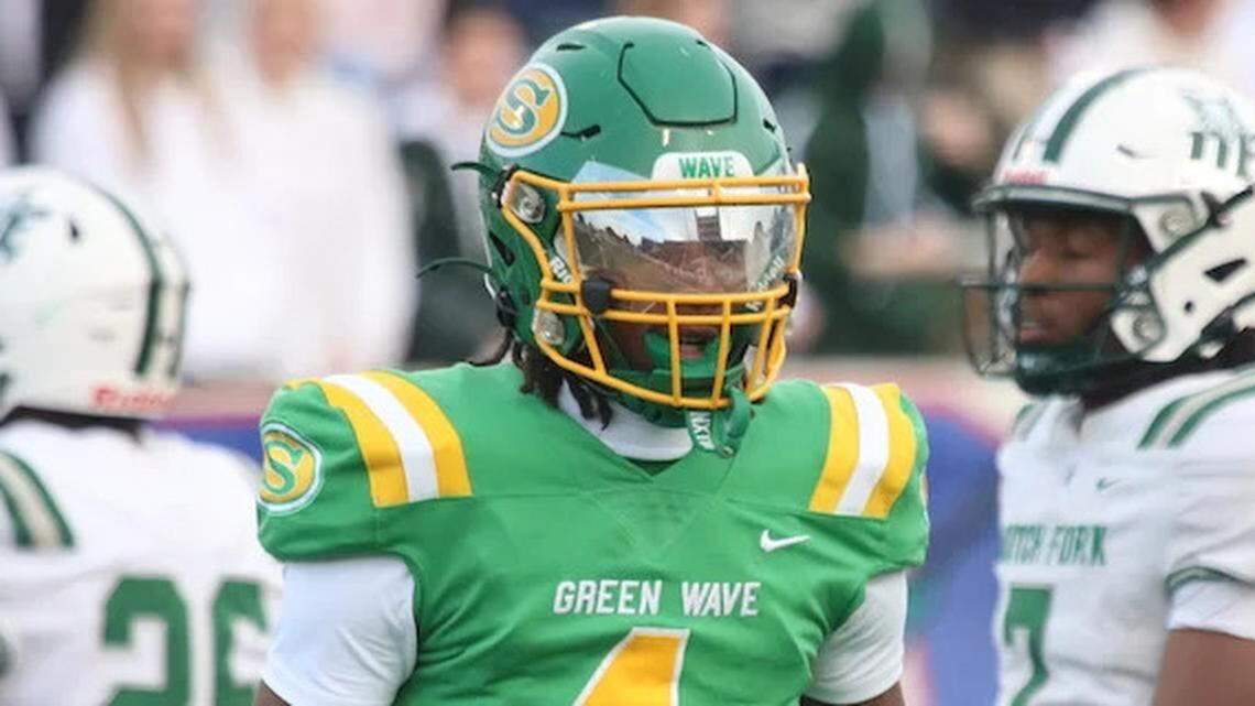Former Gamecocks recruit explains why he flipped to Colorado, Deion Sanders