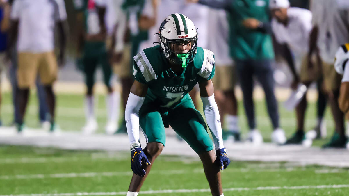 Dutch Fork Silver Foxes defensive back Elgin Sessions (7) during their game against the Irmo Yellow Jackets at Dutch Fork High School, 11/8/24.