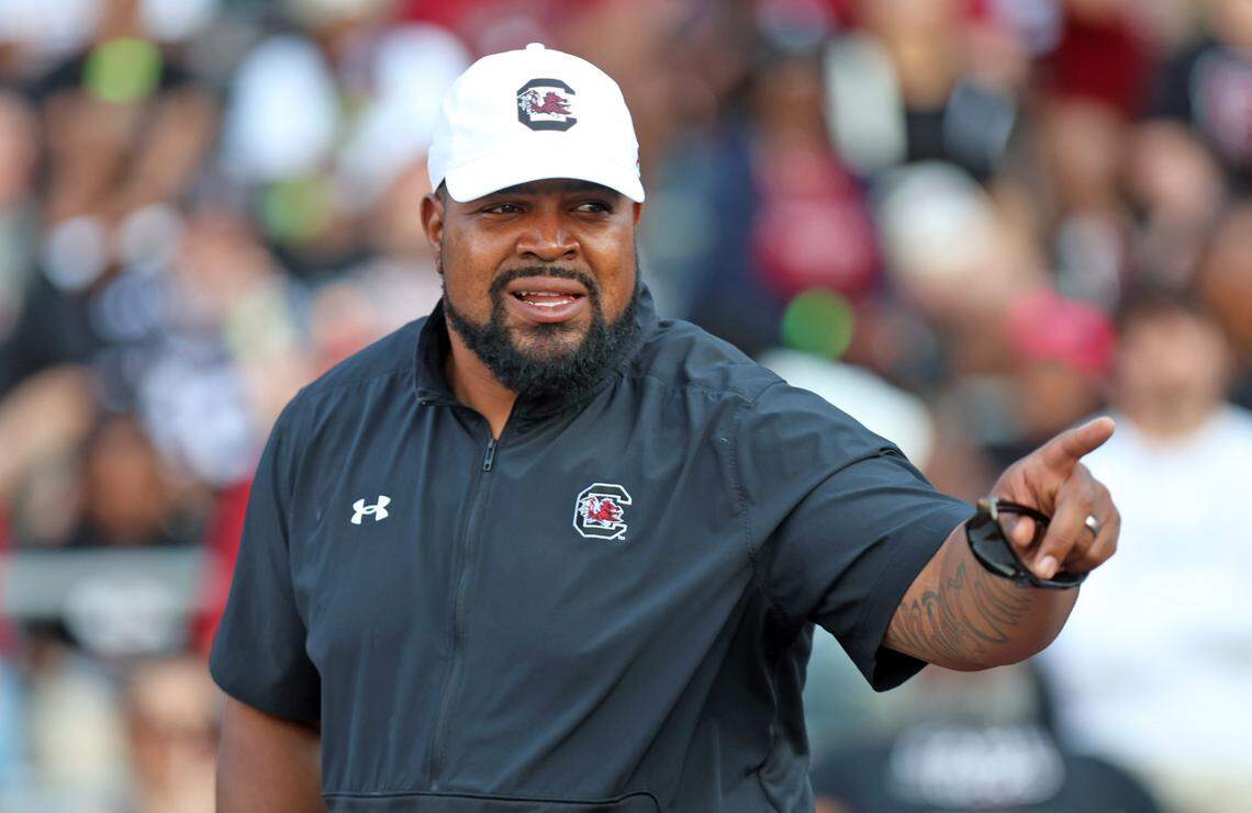 South Carolina’s Travian Robertson in the 2025 spring football game at Williams-Brice Stadium.