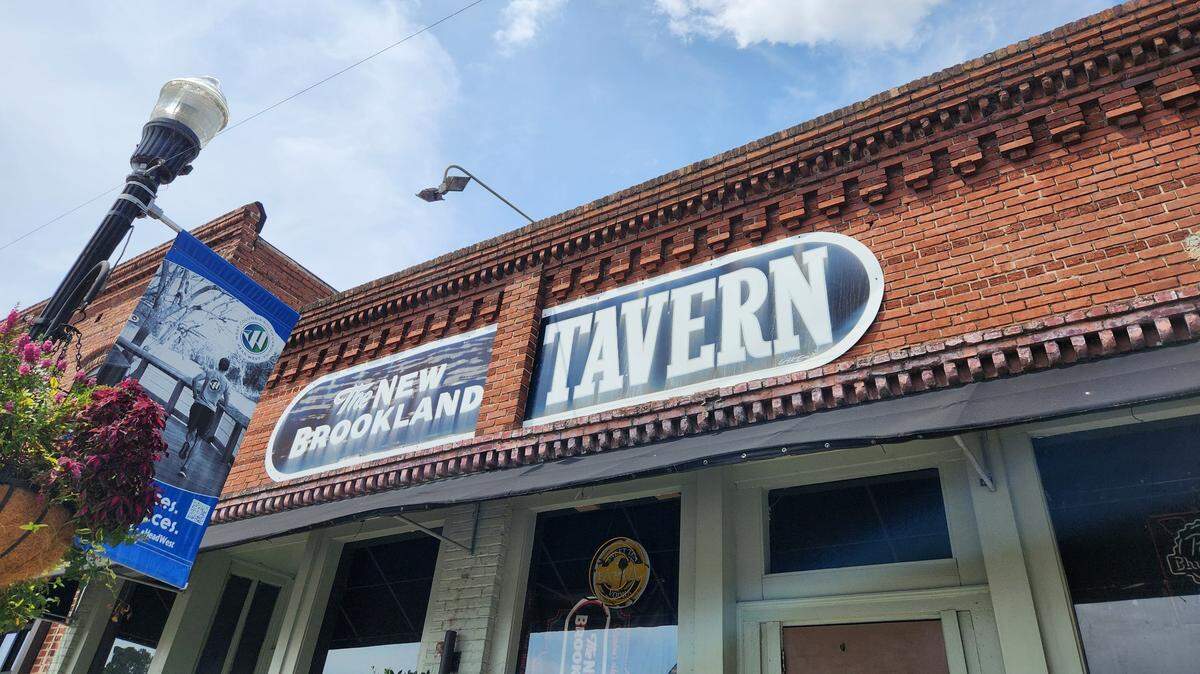 New Brookland Tavern has long been located at 122 State St. in West Columbia.