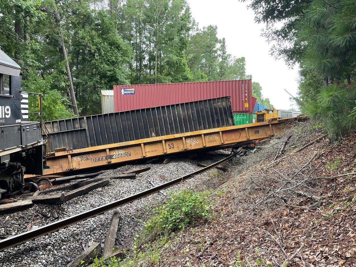 Images from the scene of a train derailment in Columbia.