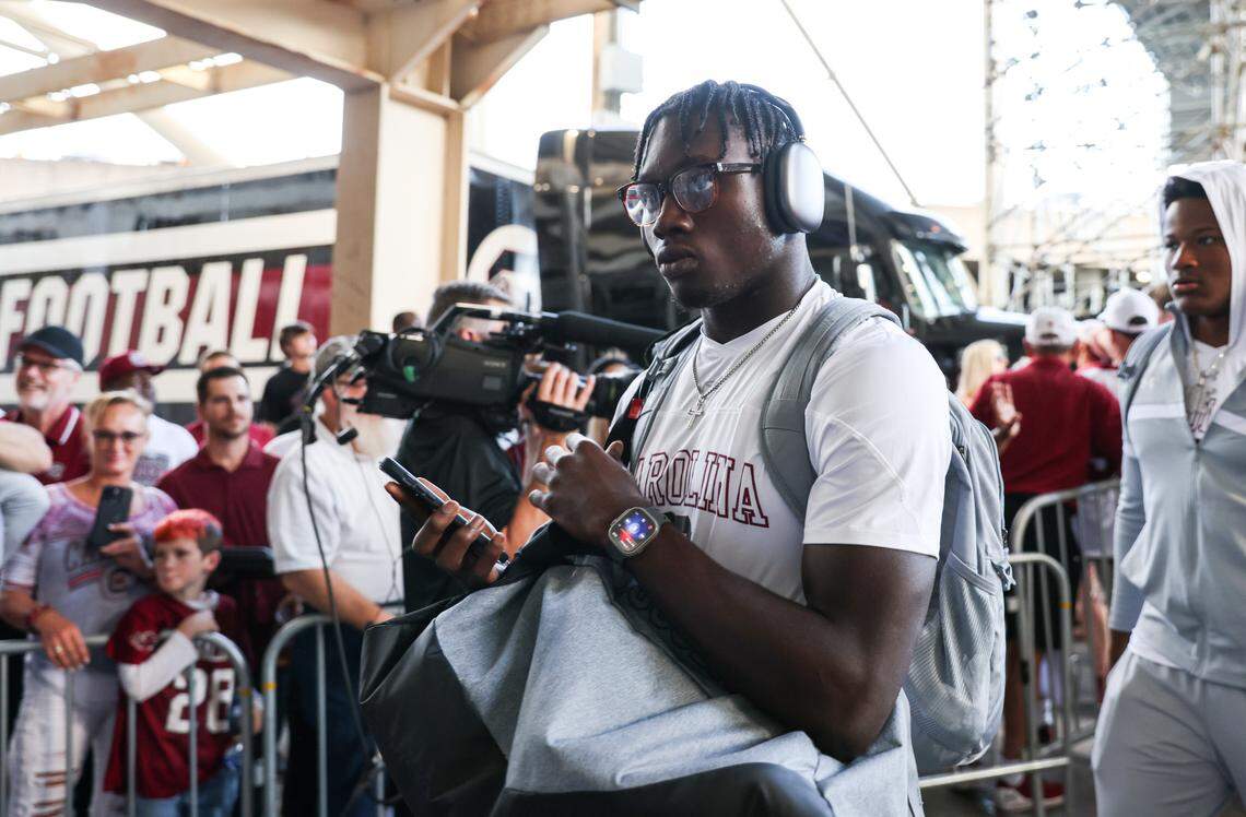 South Carolina wide receiver Nyck Harbor (8) arrives for the Gamecocks’ game at Neyland Stadium in Knoxville on Saturday, September 30, 2023.
