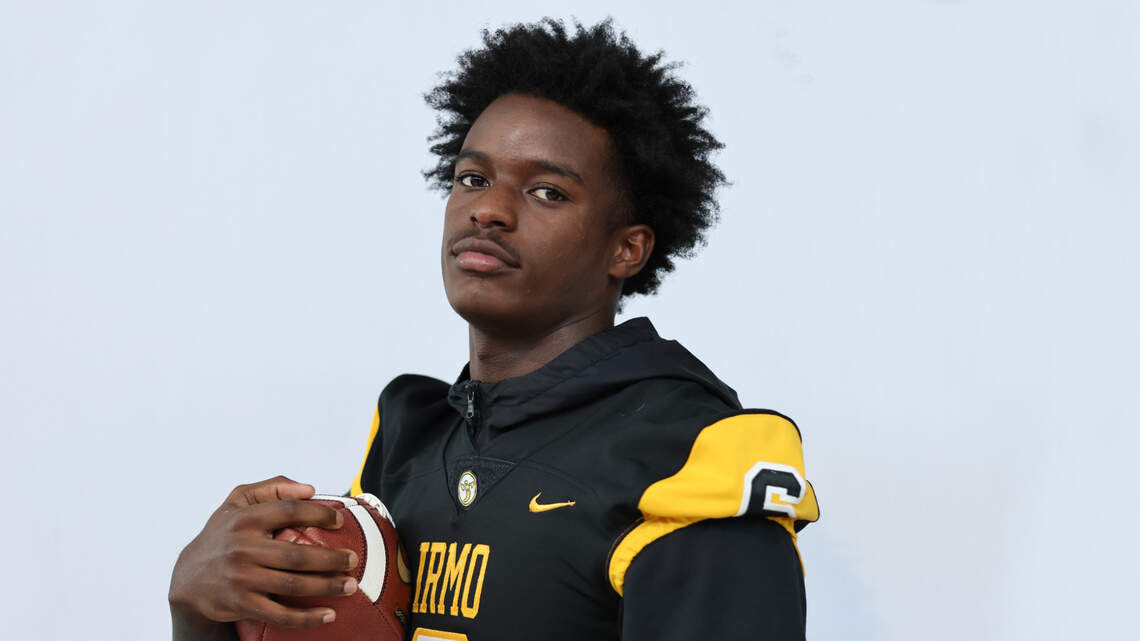 Gamecocks in hot pursuit of hometown receiver recruit ... but so is every other college