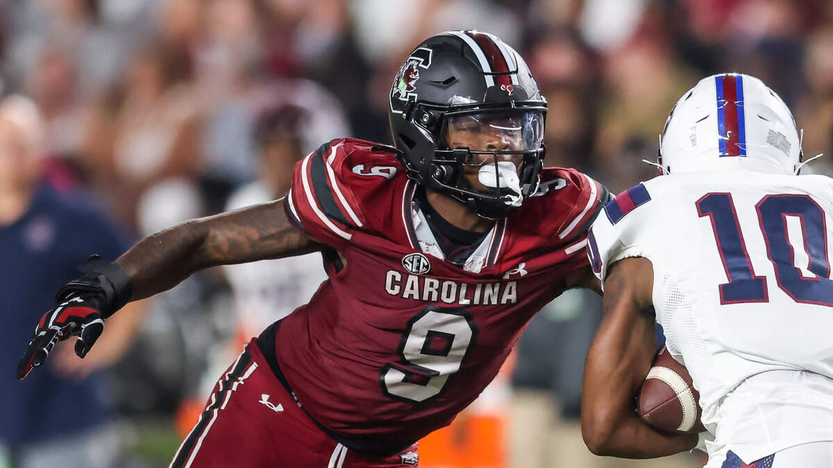 South Carolina defender Desmond Umeozulu 