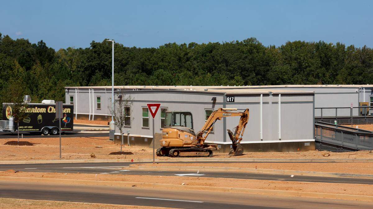 The Gray Collegiate charter school in Irmo opened near the intersection of Koon Road and Broad River Road in the fall of 2025 with portable buildings. Construction of a permanent building continues on the site.