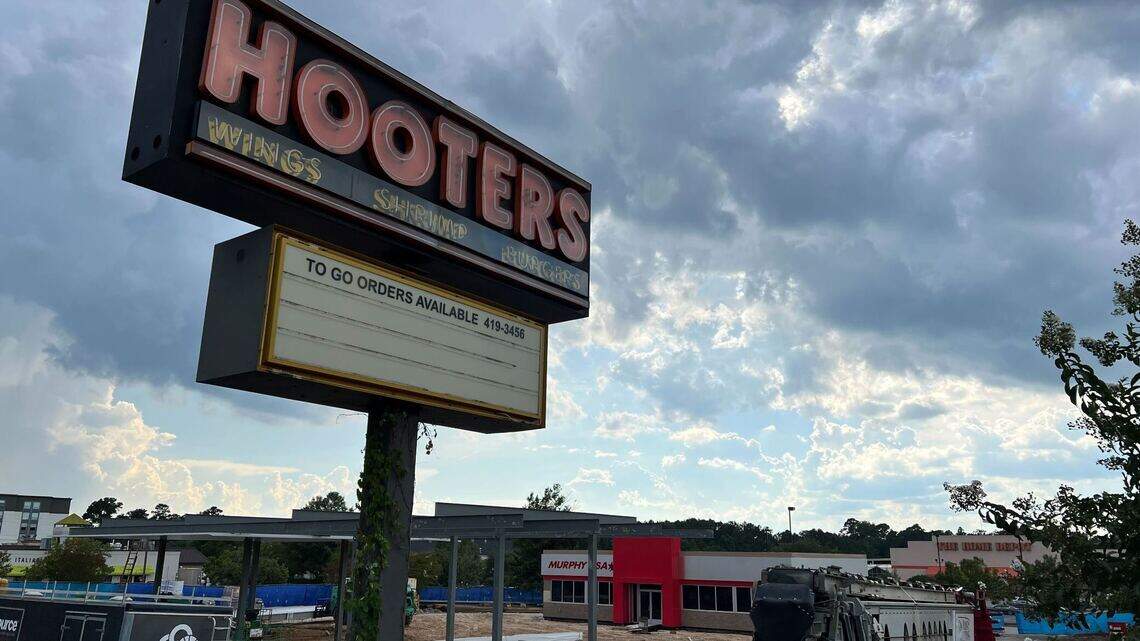 The site of a former Columbia Hooters has a new business coming. What to know