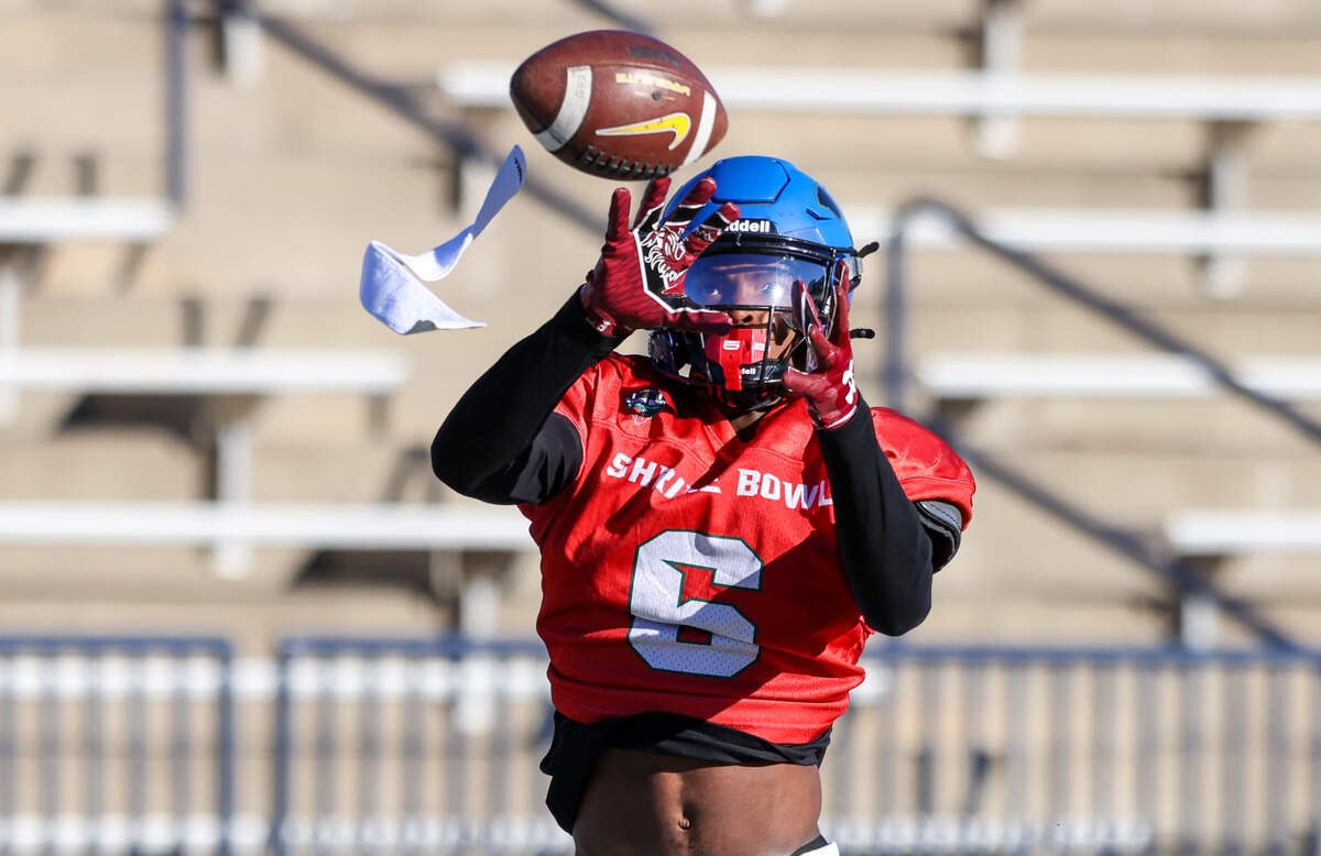 Sequel Patterson (6) of Indian Land High School is seen at Spartanburg High School in Spartanburg on Monday, December 15, 2025, during practice for the upcoming Shrine Bowl of the Carolinas.
