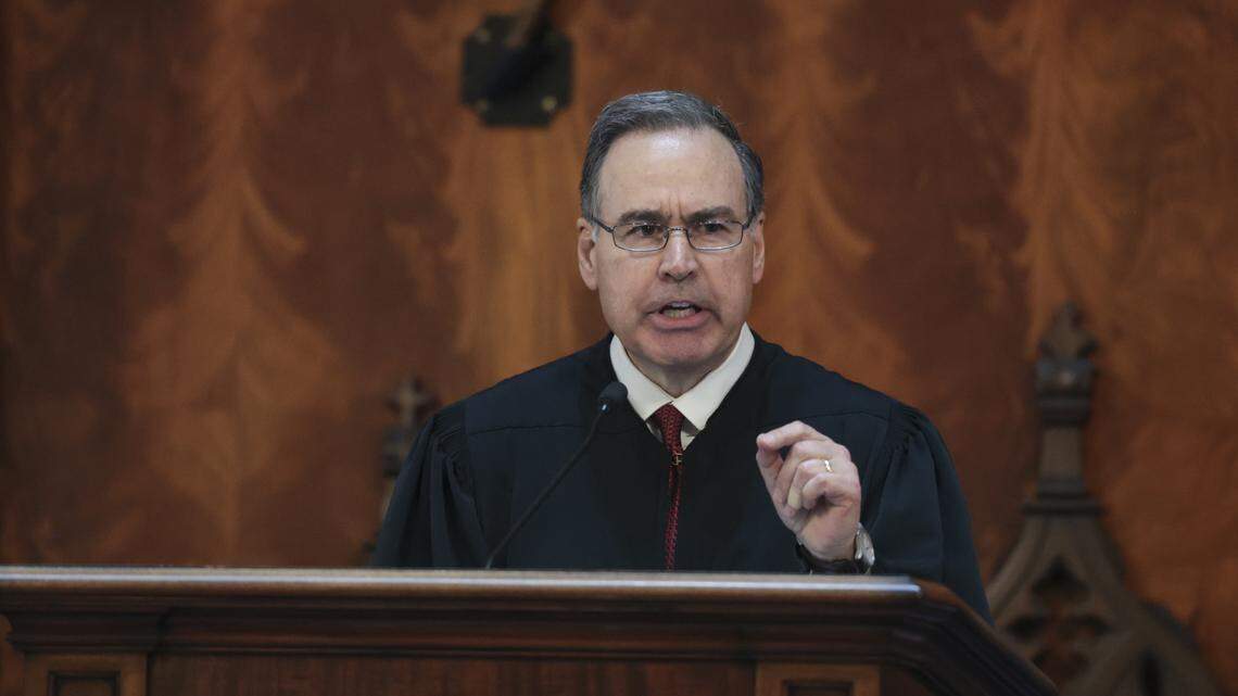 SC chief justice praises state judges, asks for reforms and bashes social media