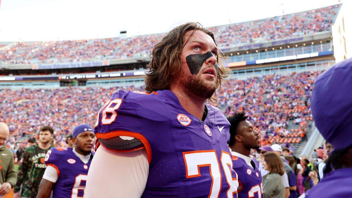 Clemson offensive lineman Blake Miller (78)