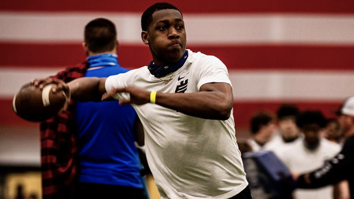 Raheim Jeter threw at South Carolina’s 7-on-7 tournament Thursday in Columbia. He has an offer from the Gamecocks.