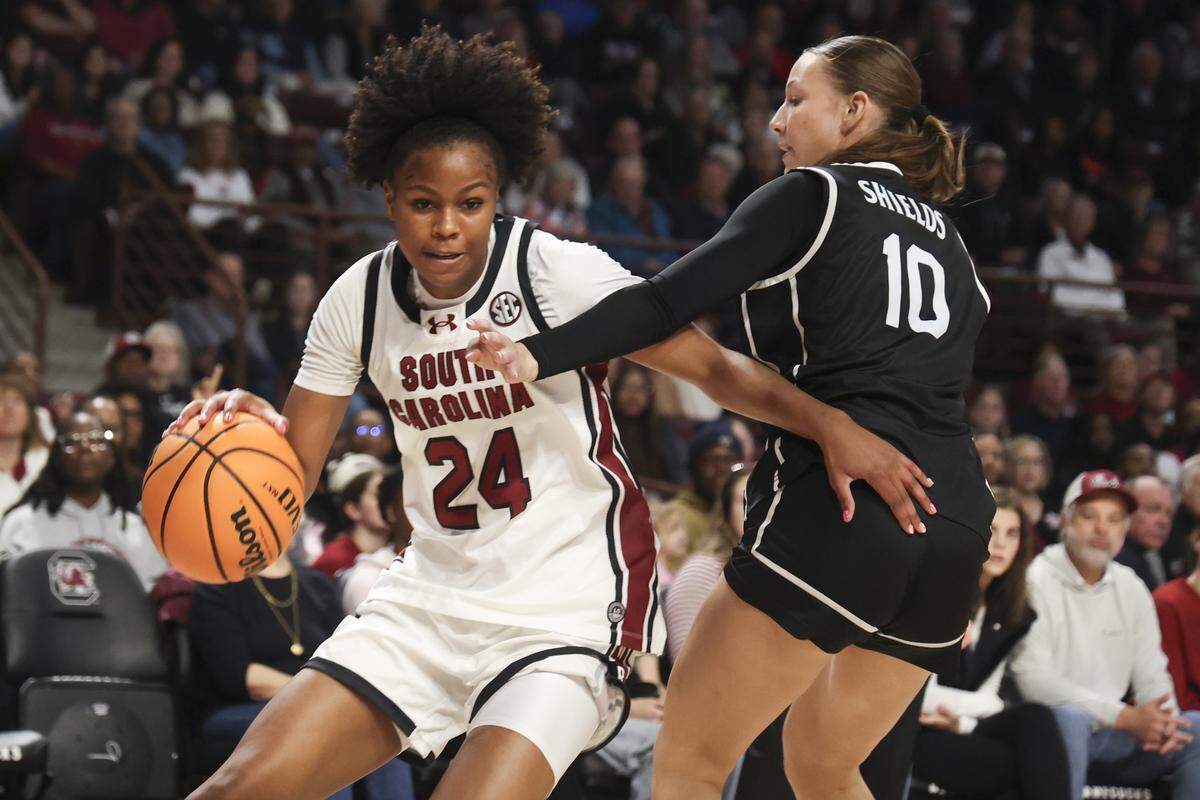 South Carolina's Ayla McDowell (24)