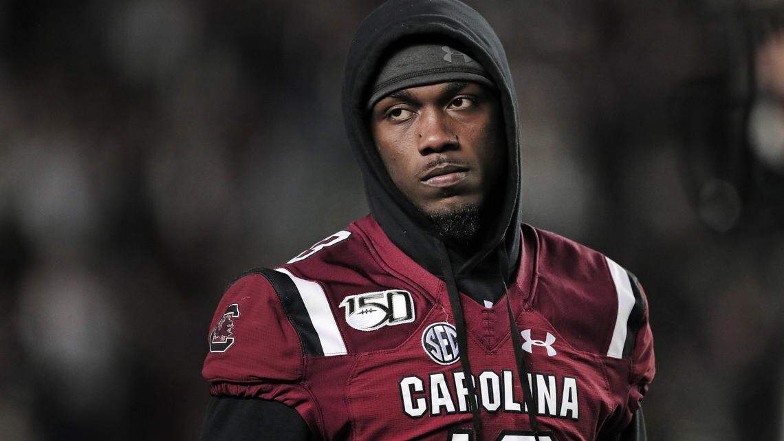 South Carolina football’s Shi Smith missed the Vanderbilt game