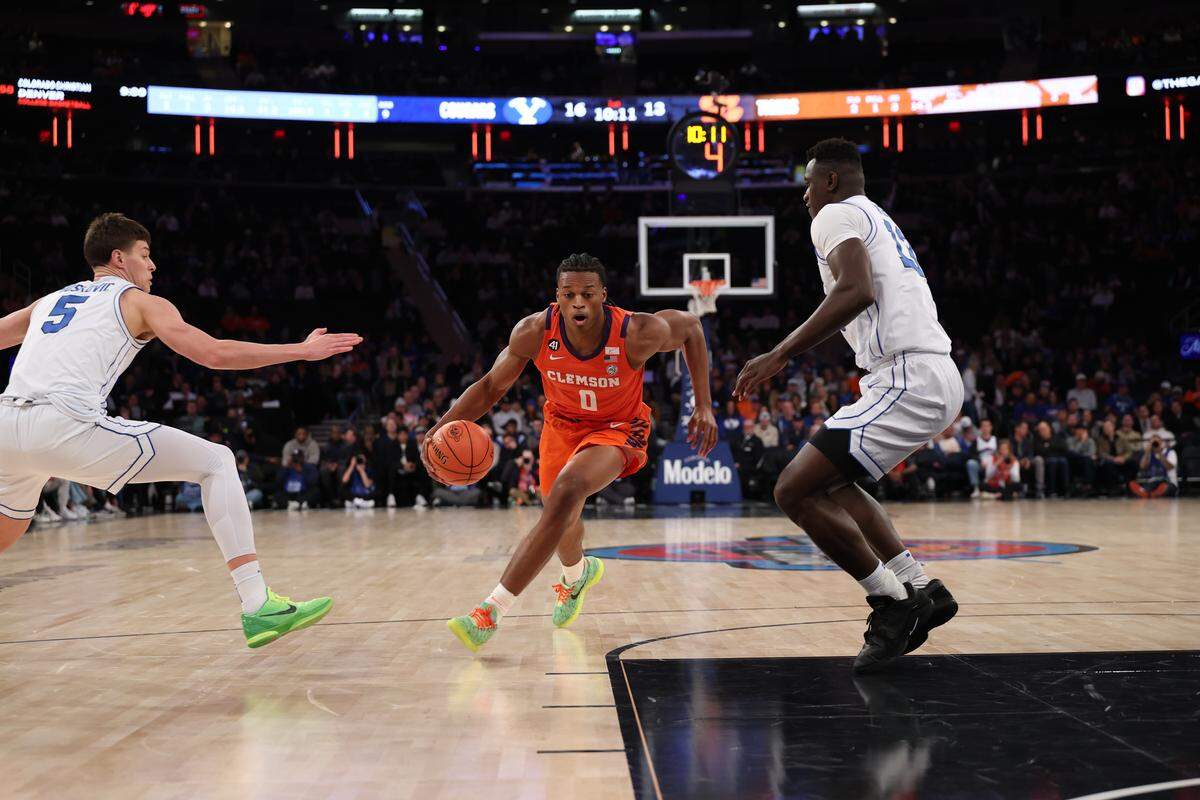 Clemson forward R.J. Godfrey (0) attacks the basket. Clemson men’s basketball played No. 10 BYU in the 2025 Jimmy V Classic at Madison Square Garden in New York City on Dec. 9, 2025.