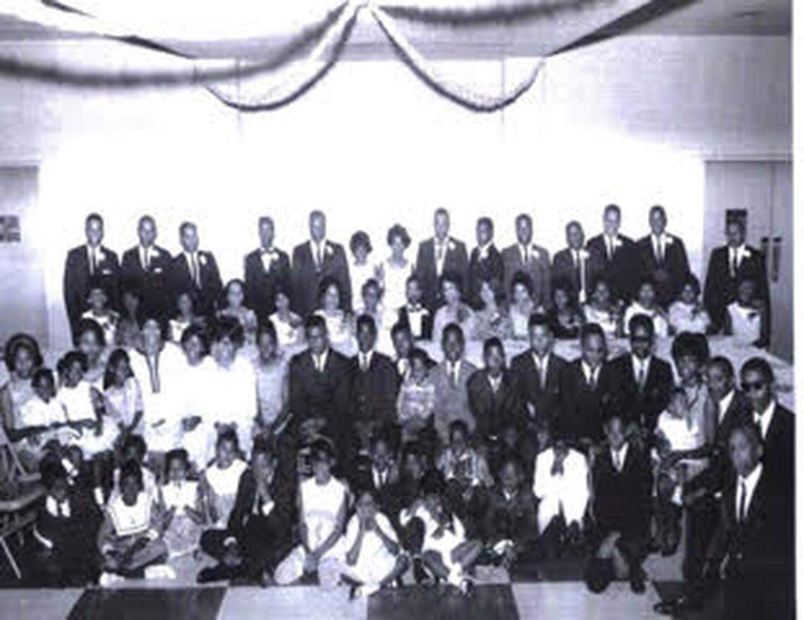The Sewell family gathered together in Lexington for the 50th wedding anniversary of Joseph and Annie Sewell in 1967. Joseph’s father Green Sewell was first cousins with Willie Leaphart.