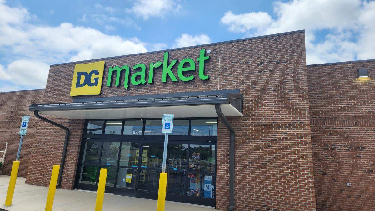 A new Dollar General Market recently opened in the 9200 block of Columbia Highway in Leesville, near the Saluda traffic circle.