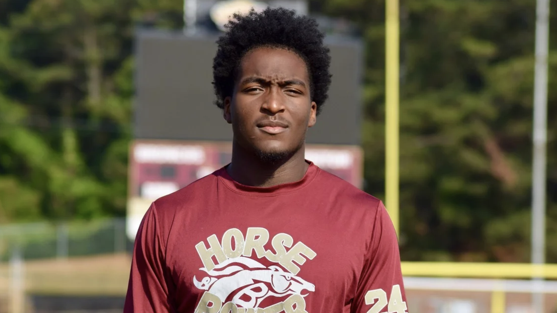 After two years without signing a tailback, South Carolina adds RB commitment