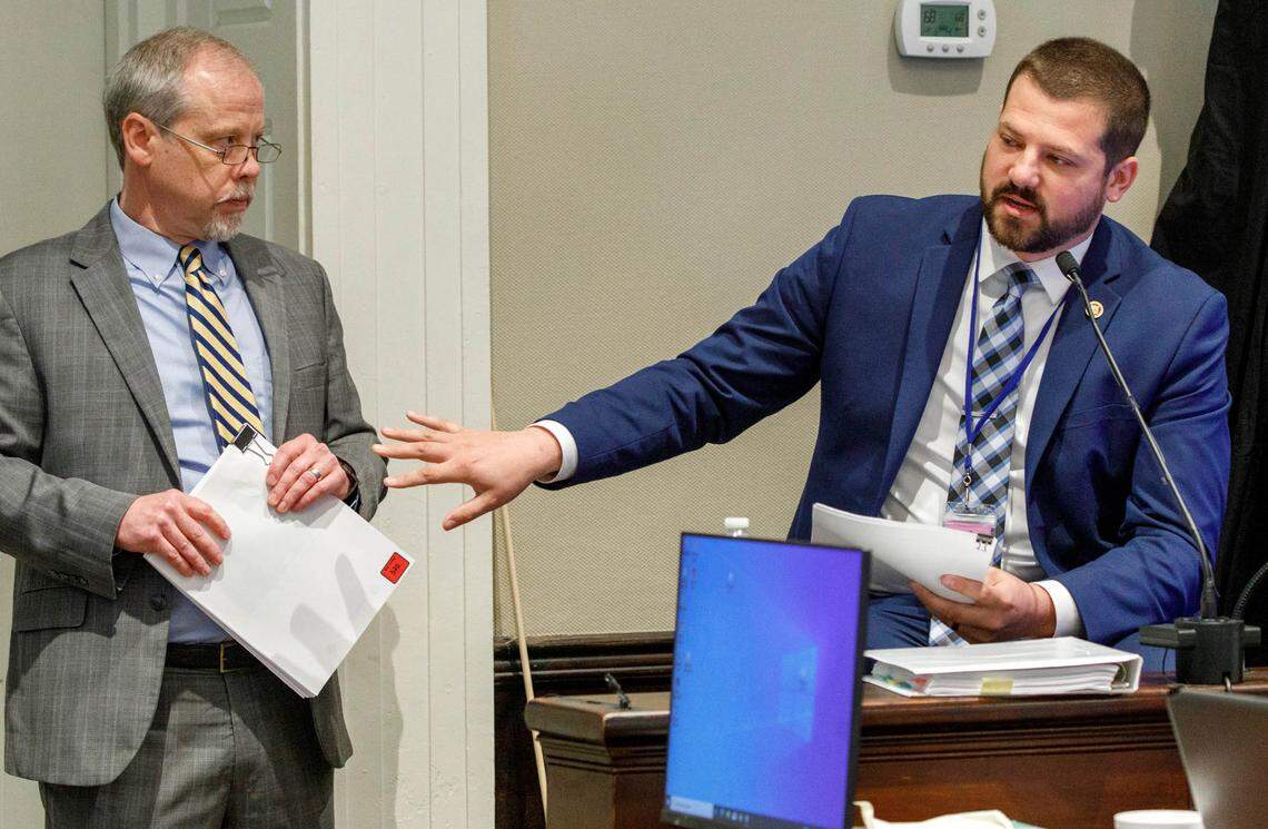 Prosecutor Creighton Waters questions SLED special agent Peter Rudofski about the timeline of events on June 7, 2021 during the Alex Murdaugh trial at the Colleton County Courthouse in Walterboro, Friday, Feb. 17, 2023. Grace Beahm Alford/The Post and Courier/Pool