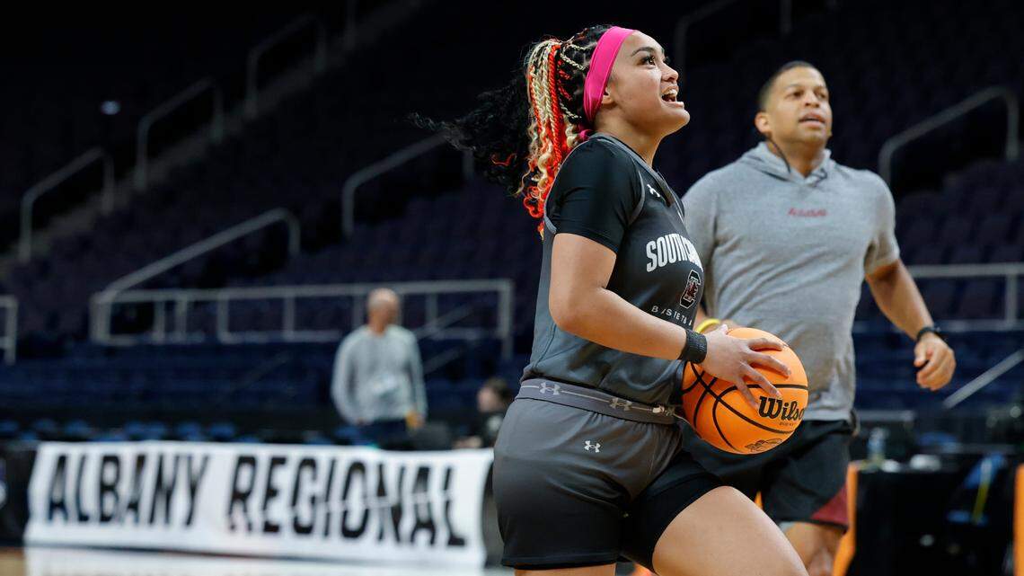 ‘She’s a really special girl’: USC’s Te-Hina Paopao to face familiar foe in Sweet 16
