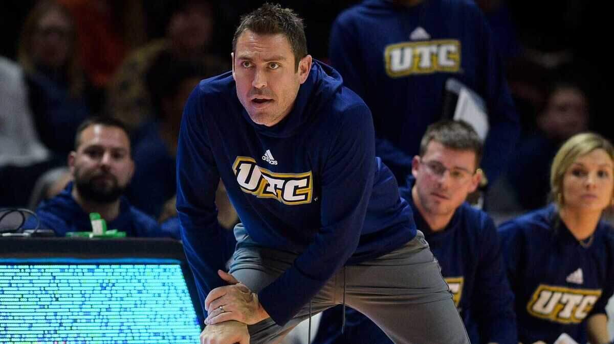 Shawn Poppie joins Clemson after a stint at Chattanooga.