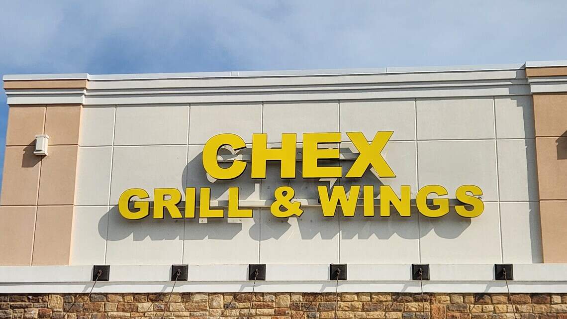 One of Columbia’s key shopping areas has a new place for wings. Check out where