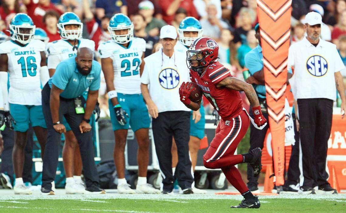 South Carolina’s Jayden Sellers scores on a 75-yard touchdown reception in the first half of Saturday’s game against Coastal Carolina at Williams-Brice Stadium.