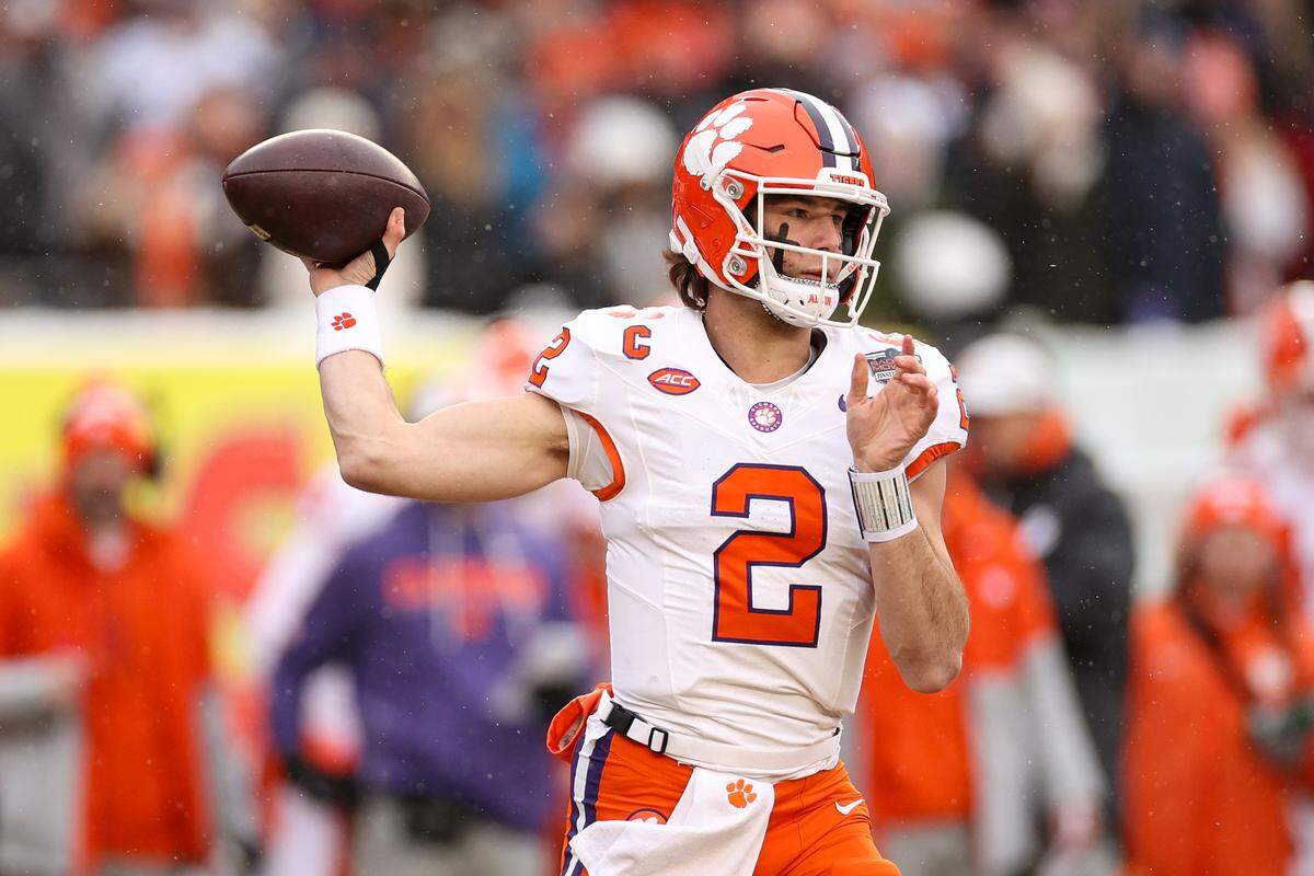Cade Klubnik #2 of the Clemson Tigers looks to pass in the first quarter against the Penn State Nittany Lions during the 2025 Bad Boy Mowers Pinstripe Bowl at Yankee Stadium on December 27, 2025 in New York City.