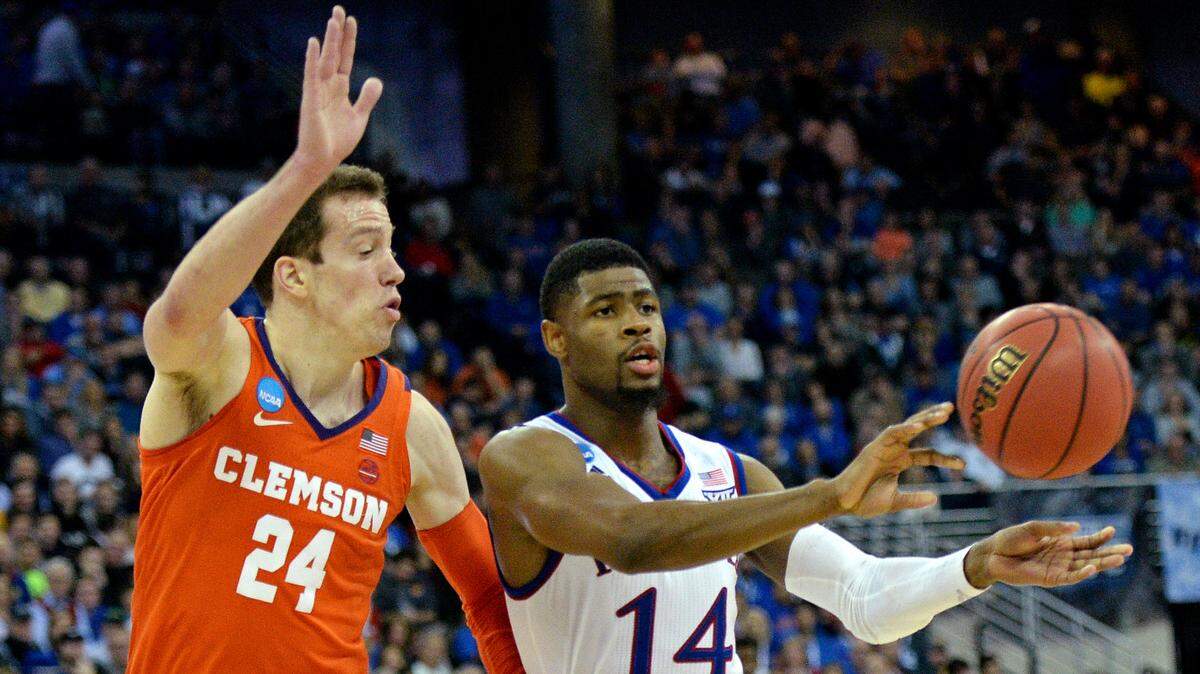 Clemson's David Skara guards Malik Newman of Kansas during the Sweet 16.