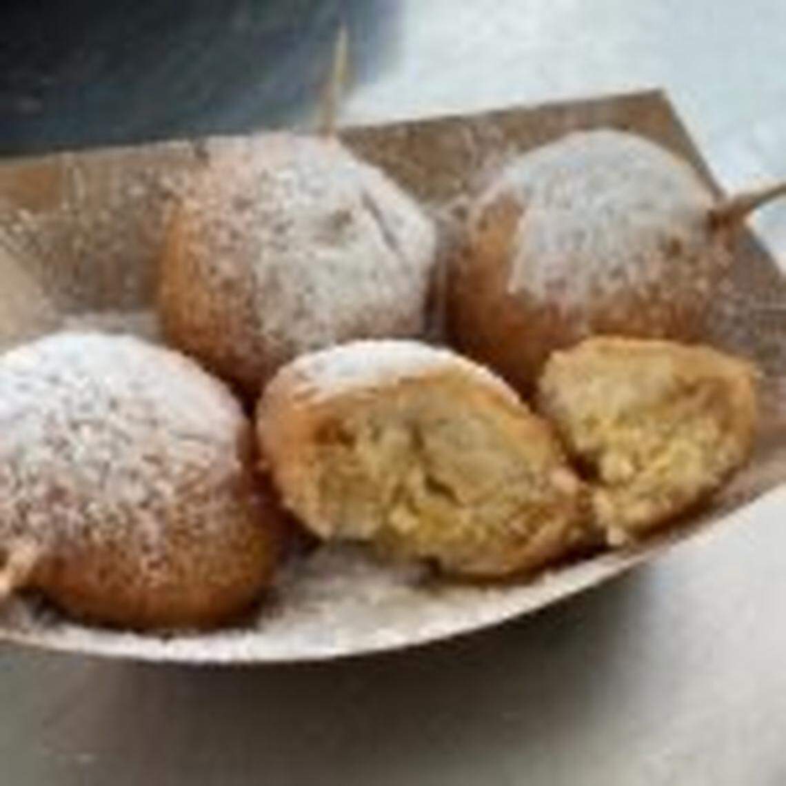 An image of deep-fried golden Oreos.
