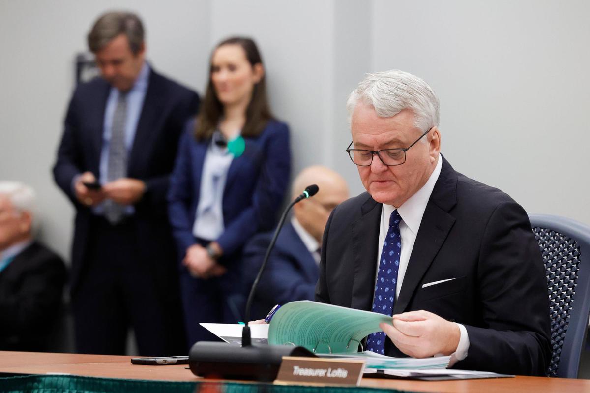 Treasurer Curtis Loftis asks questions about the bid process for a building during a meeting of the State Fiscal Accountability Authority on Tuesday, March 26, 2024.