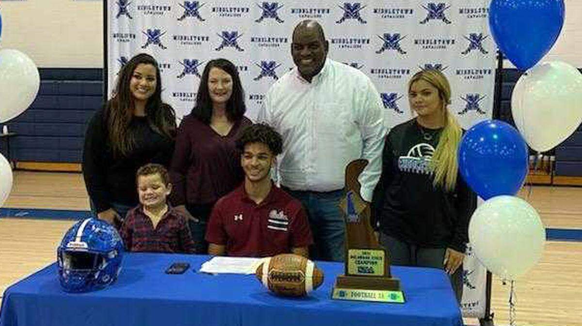 Quarterback Braden Davis signed with South Carolina and enrolled this month.