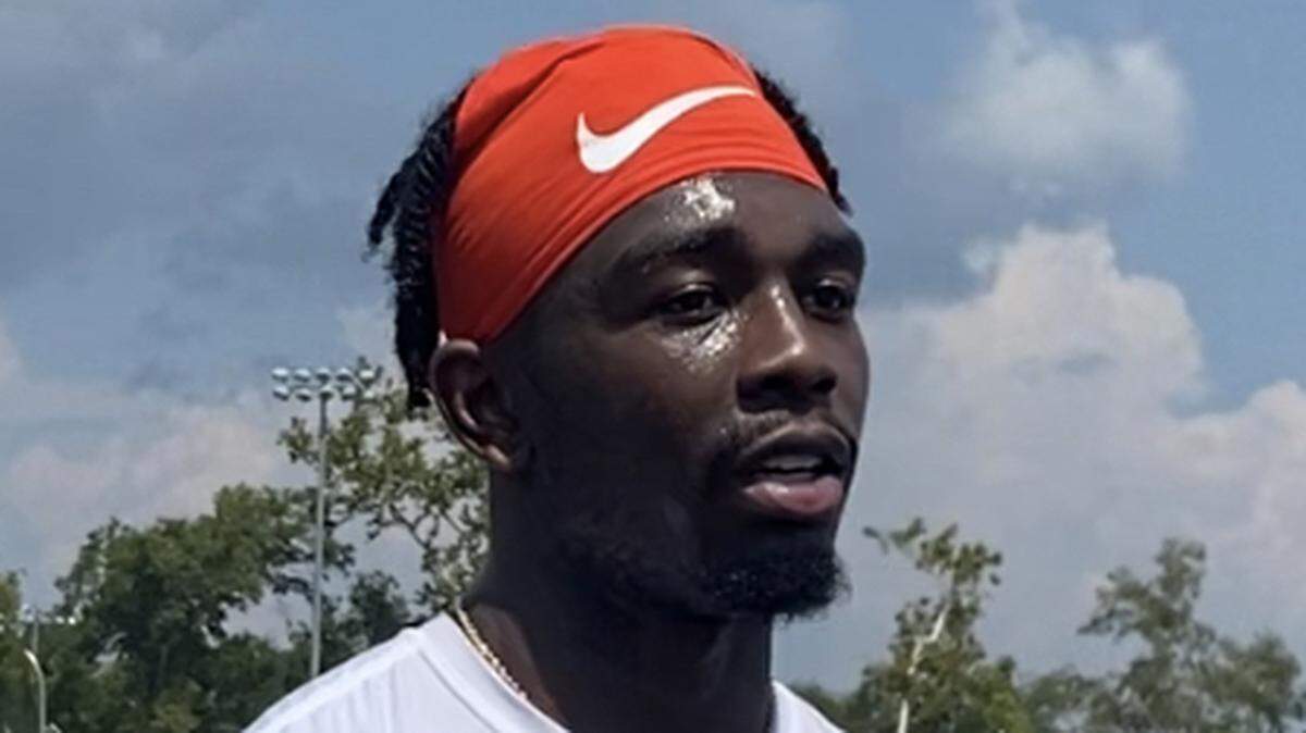 Clemson redshirt junior Justyn Ross returned to practice on Friday, but will have to go through a five-day acclimation period before going full contact.