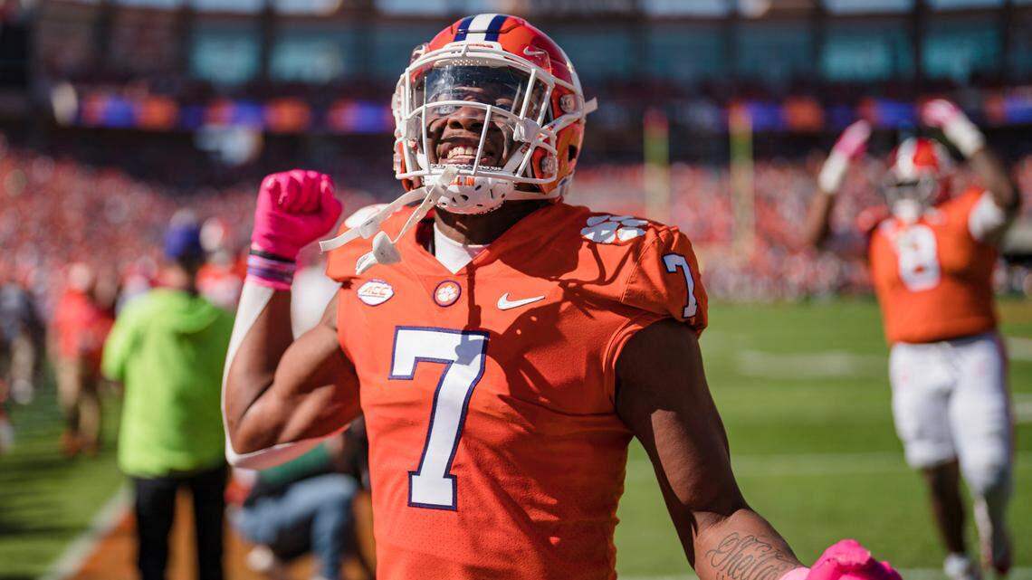 Clemson defensive end Justin Mascoll (7) reacts at the start of an NCAA college football game against Syracuse on Saturday, Oct. 22, 2022, in Clemson, S.C. (AP Photo/Jacob Kupferman)