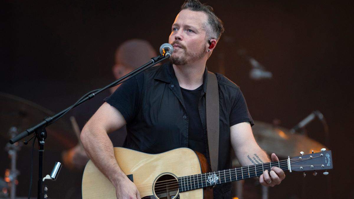 Jason Isbell & The 400 Unit play Cary, North Carolina’s Booth Amphitheater on June 25, 2019.