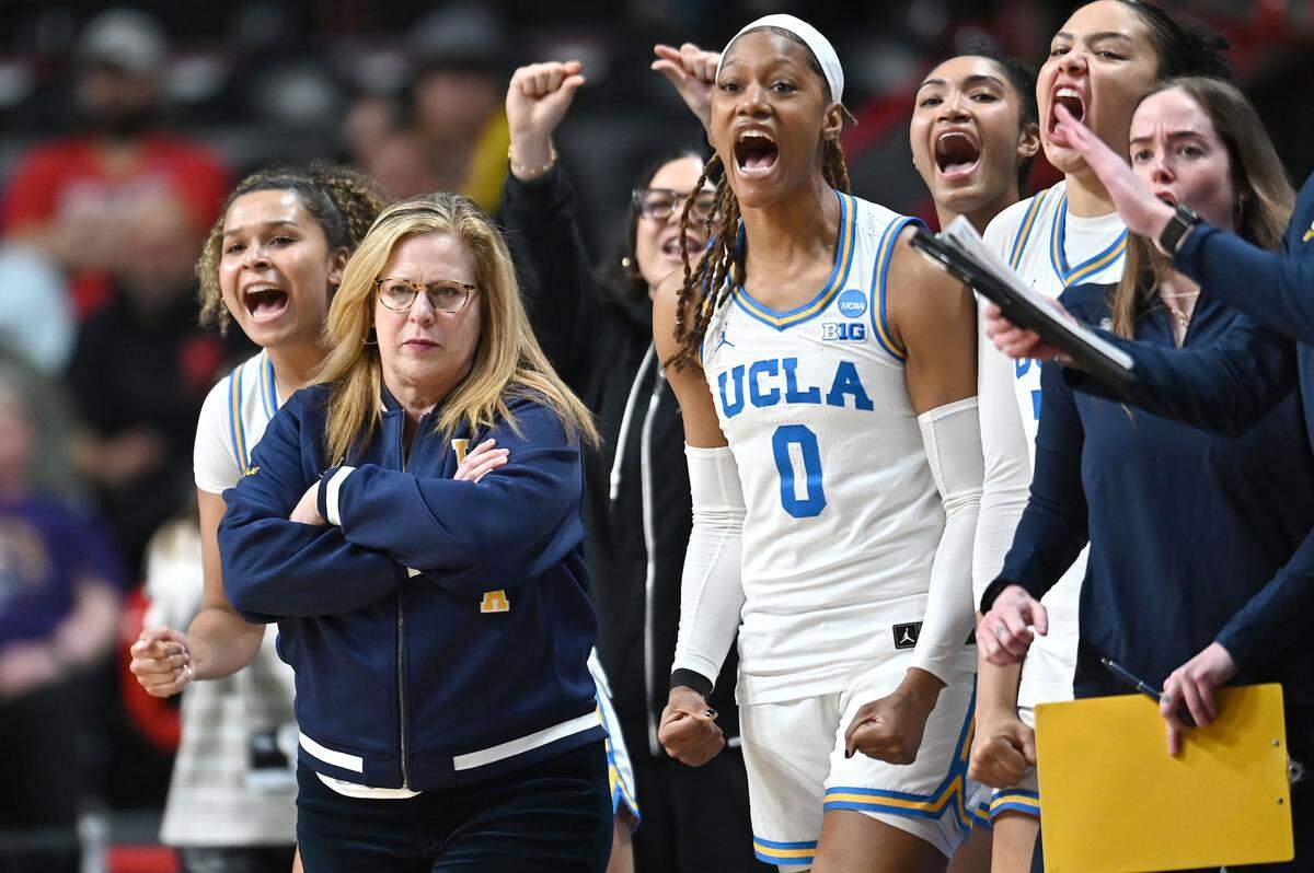 UCLA Bruins head coach Cori Close looks on against the LSU Lady Tigers during the first half of a Elite 8 NCAA Tournament basketball game at Spokane Arena.